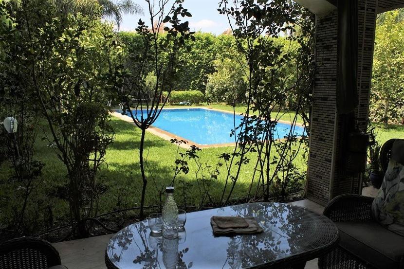 Magnifique Villa Avec Piscine Chauffee Que Pour Famille Marrakesh Exterior foto